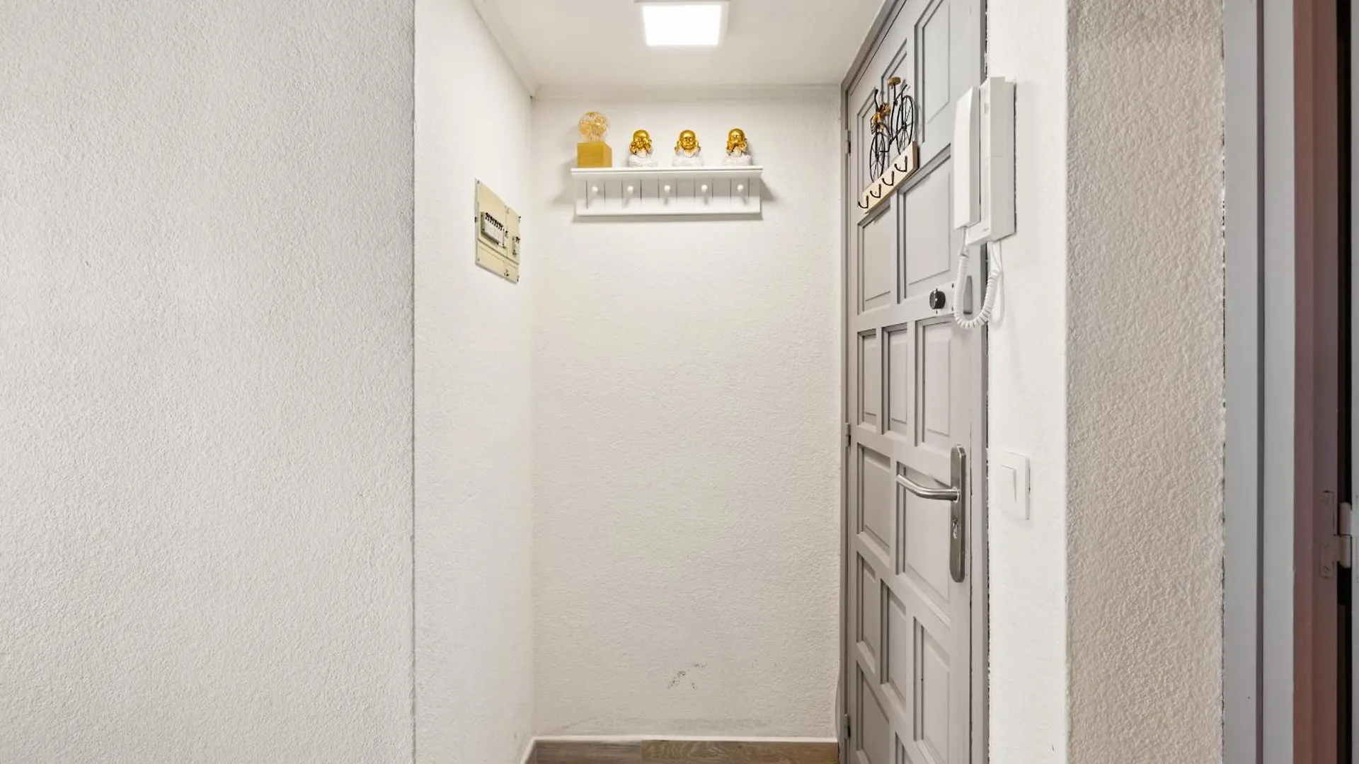 אמפוריבראבה Welcs Apartamento 219 Emp Frente Al Canal דירה